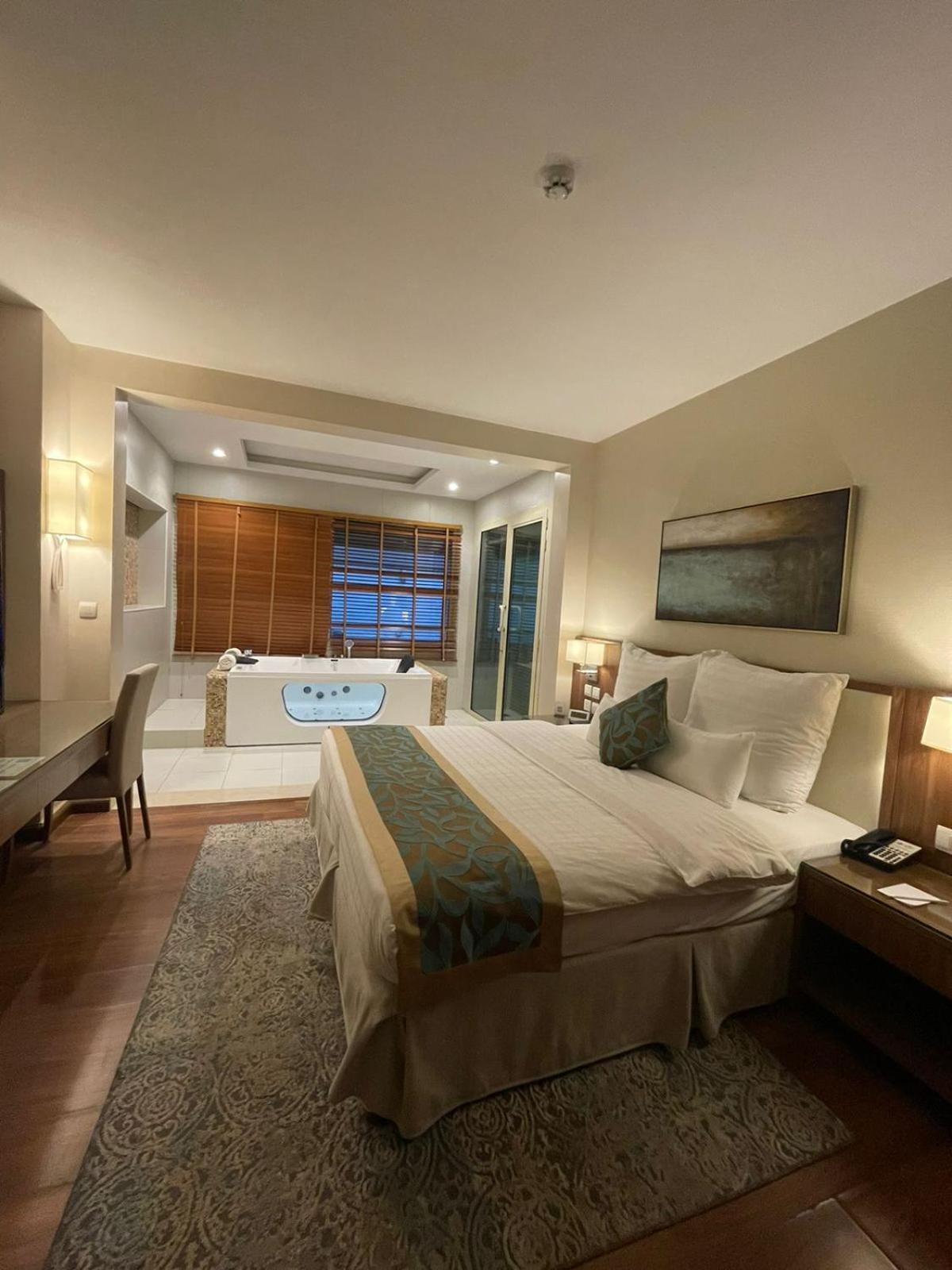 Best Western Plus Burajda Zewnętrze zdjęcie